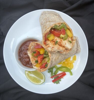 Sandwiches & Wraps: Chicken Fajita Wrap with Salsa